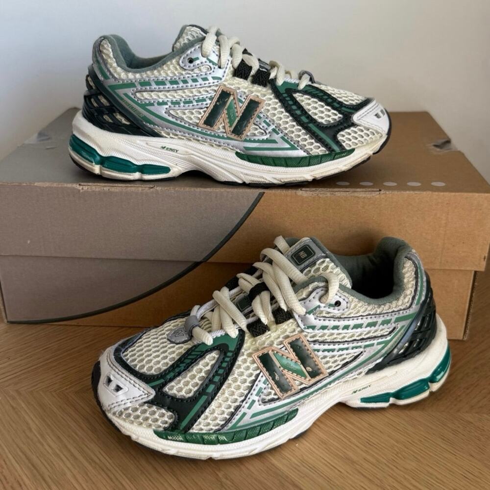 New Balance 1906 R ‘Green Metallic’ Kids Sneakers - SZ 1 Y - Picture 5 of 15